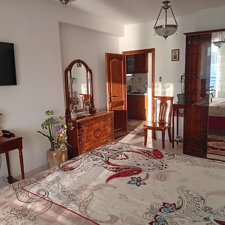 Apartamento Olga Bashinskaya Sutomore Exterior foto